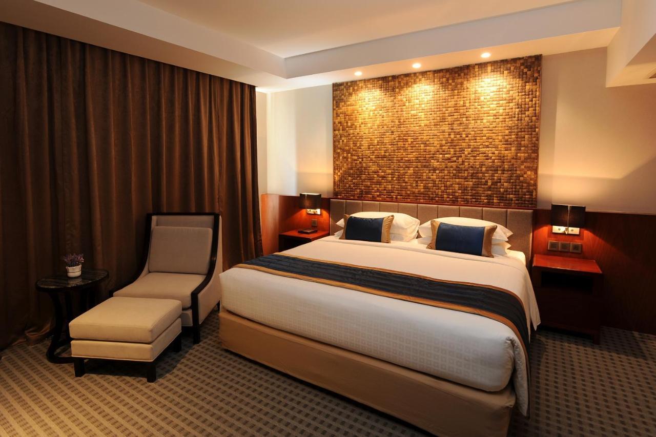 Yangon Thanlwin Hotel Bagian luar foto