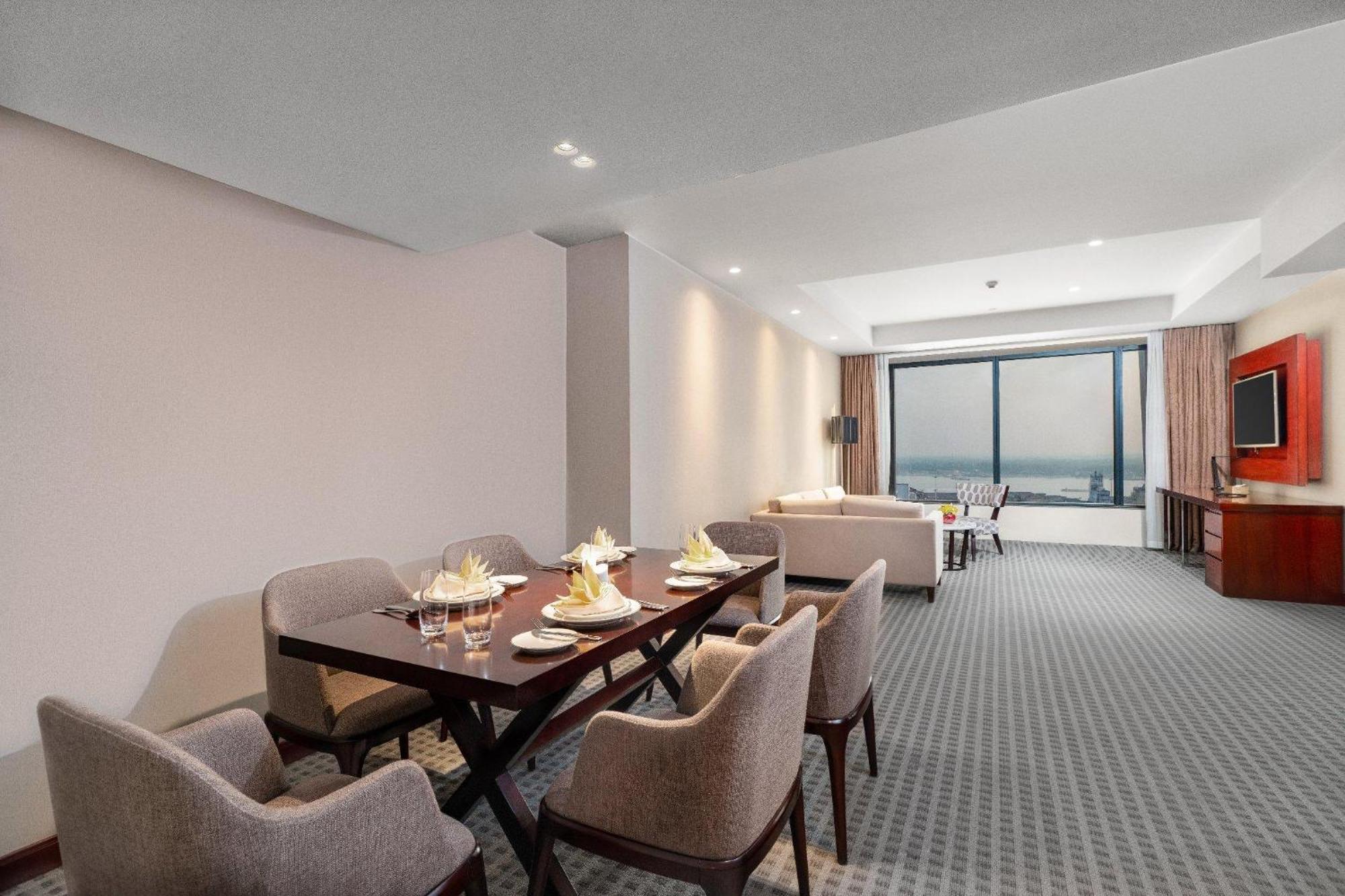 Yangon Thanlwin Hotel Bagian luar foto